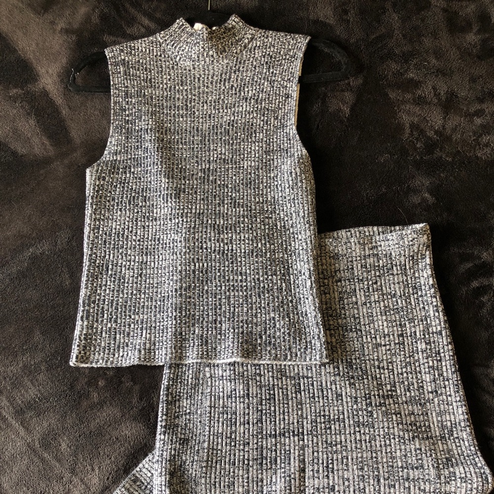 Theory ribbed two-piece - top and midi skirt - Picture 2 of 4